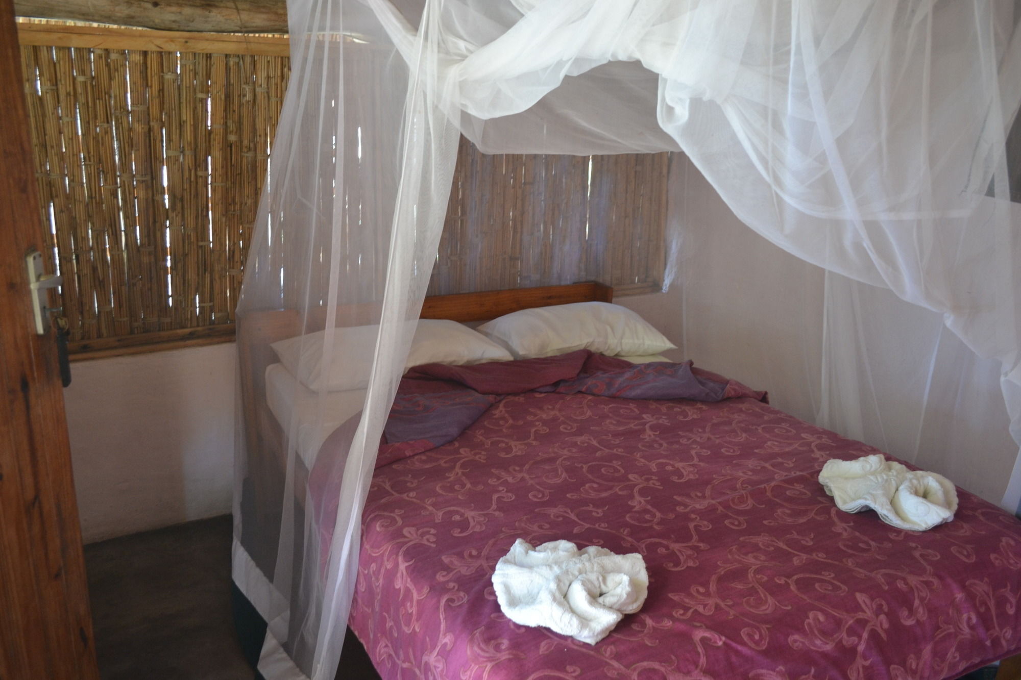 Baobab Beach Lodge And Backpackers Віланкулуш Екстер'єр фото