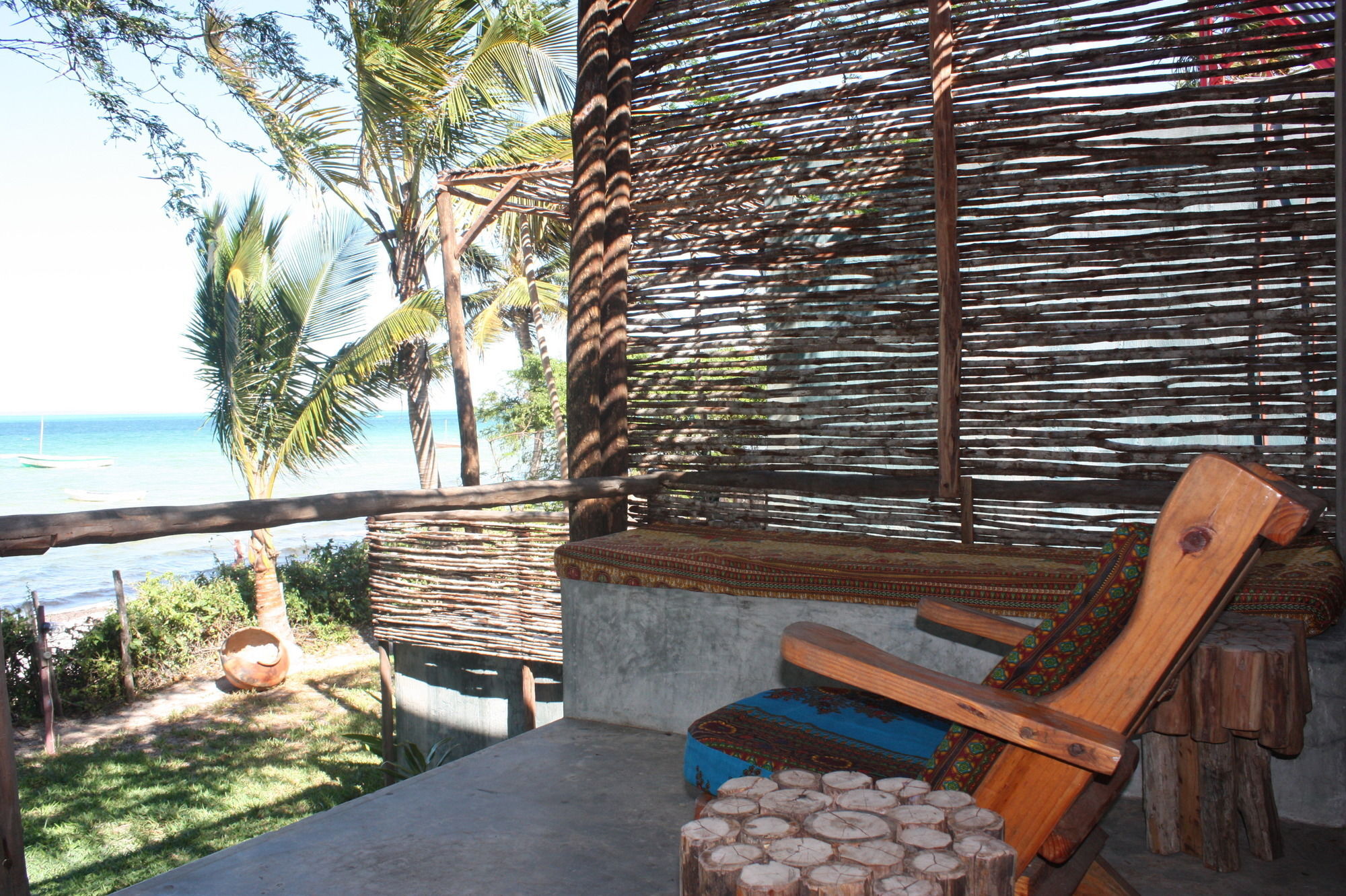 Baobab Beach Lodge And Backpackers Віланкулуш Екстер'єр фото