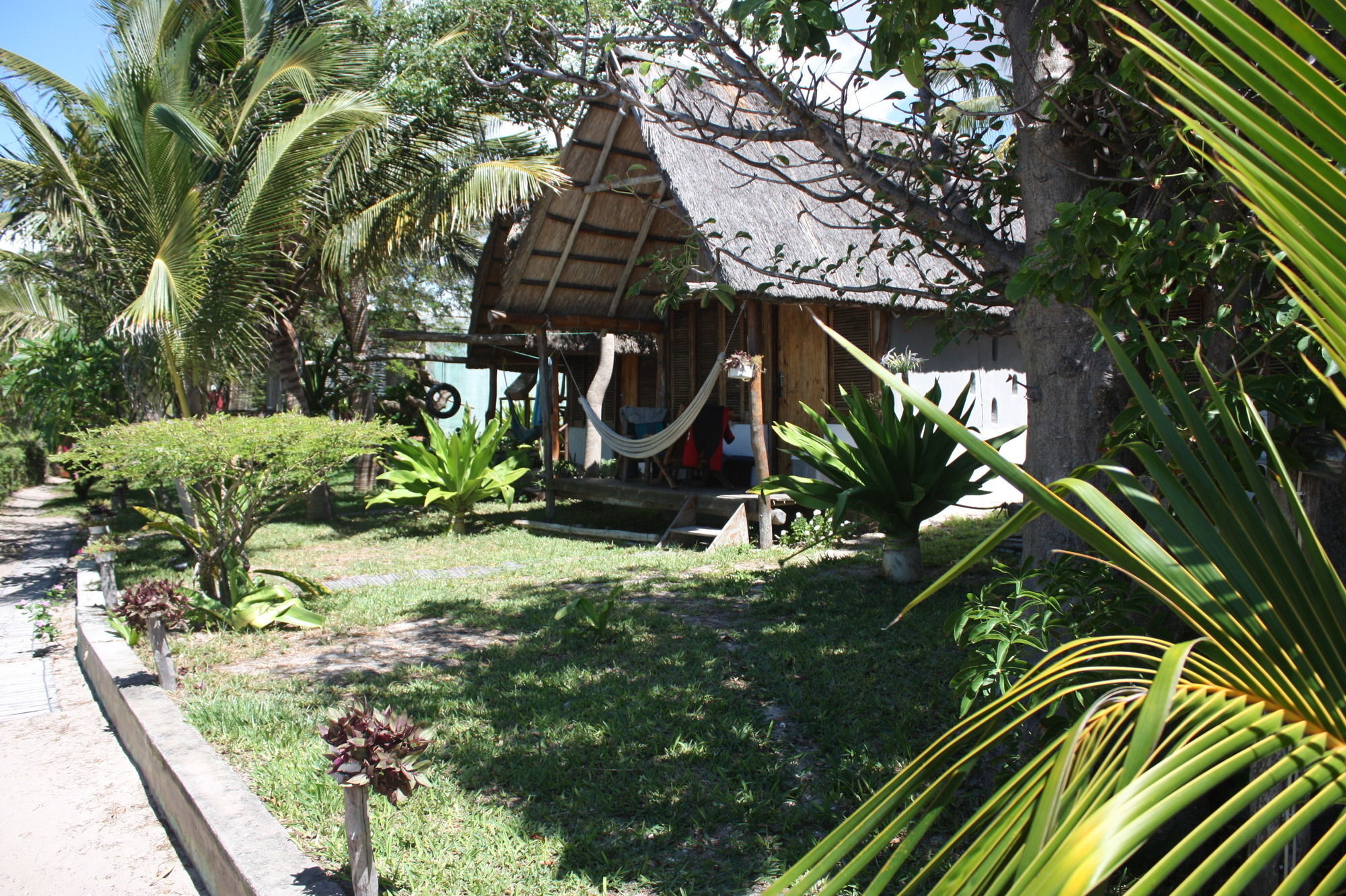 Baobab Beach Lodge And Backpackers Віланкулуш Екстер'єр фото